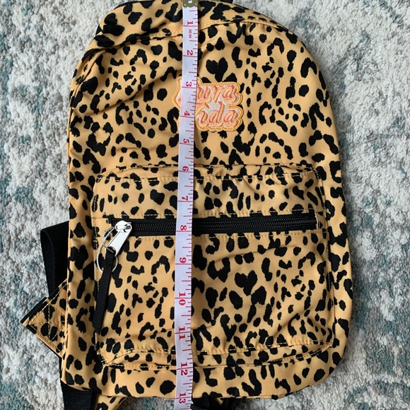 Pura Vida animal print mini bookbag. - Picture 5 of 5